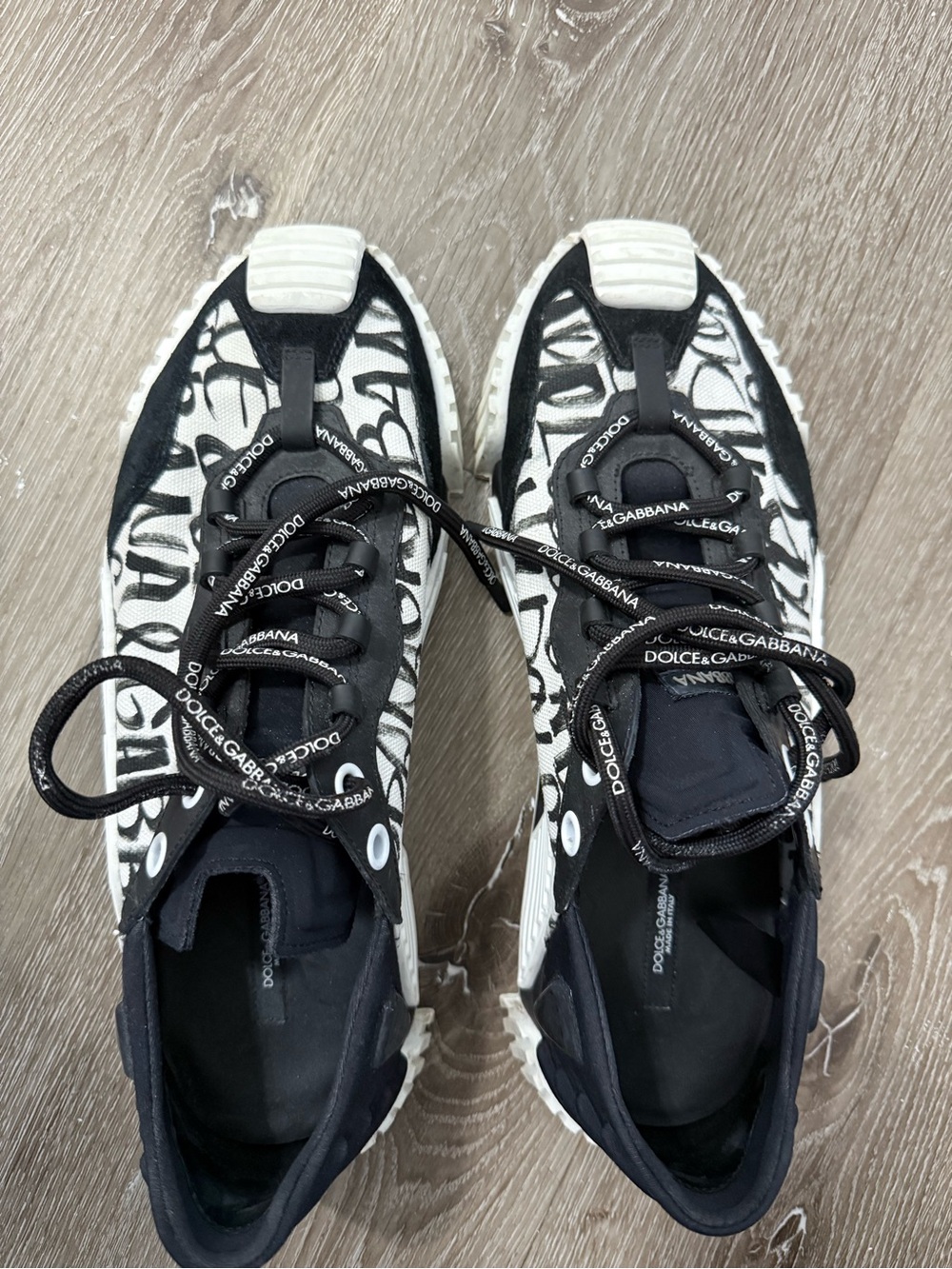 Dolce & Gabbana Black & White Graffiti Logo Sneakers